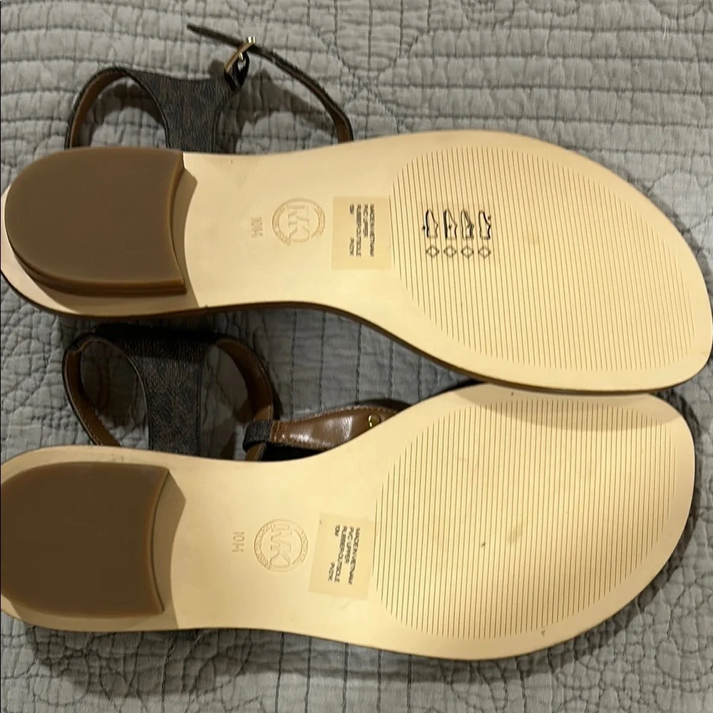Michael Kors Brown Sandals with Gold Logo and Adjustable Strap - Picture 4 of 4